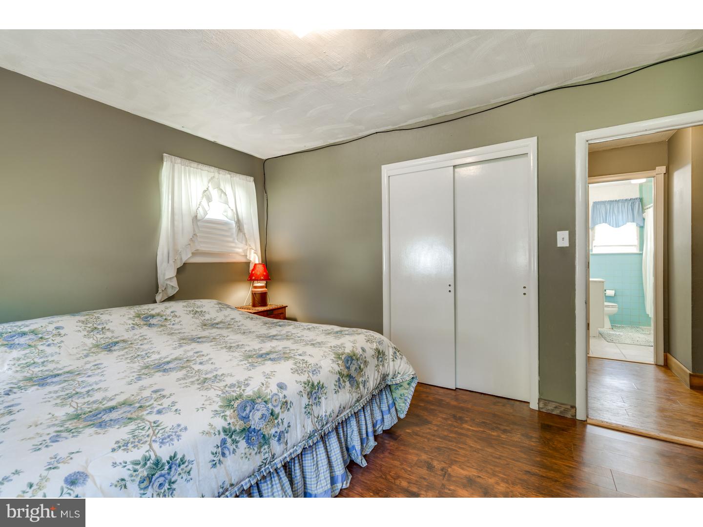 822 Mt Road Burlington, NJ 08016 - Photo 8 of 16 Master Bedroom