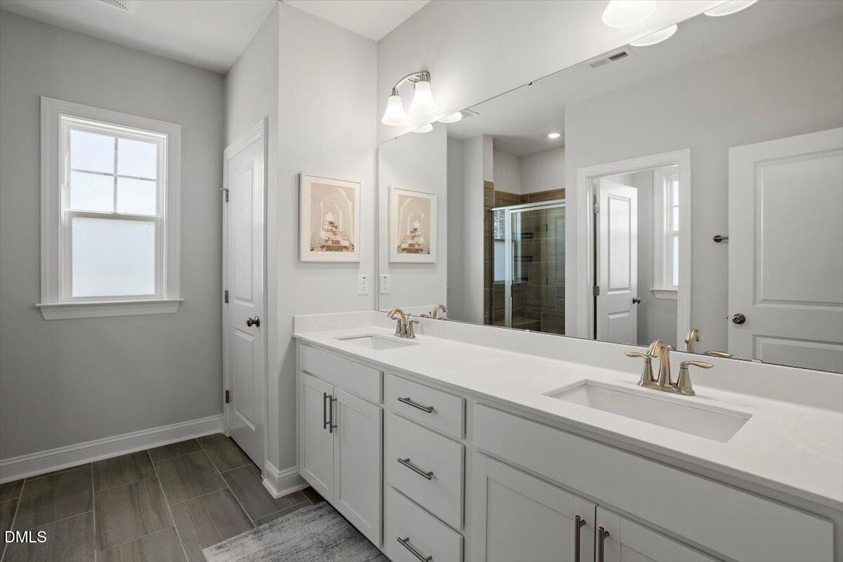 137 Moraine Court Raleigh, NC 27610 - Photo 19 of 40 Master Bath