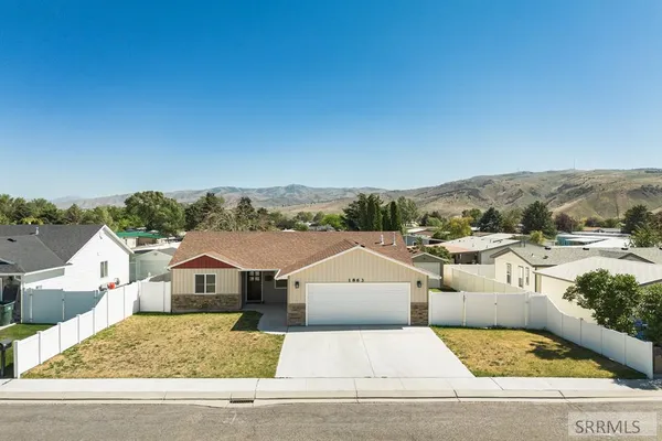 $318,900 | 1863 Scottsdale Drive, Pocatello, ID 83202