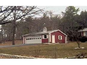 379 Ten Rod Road Farmington, NH 03835 - Photo 2 of 2