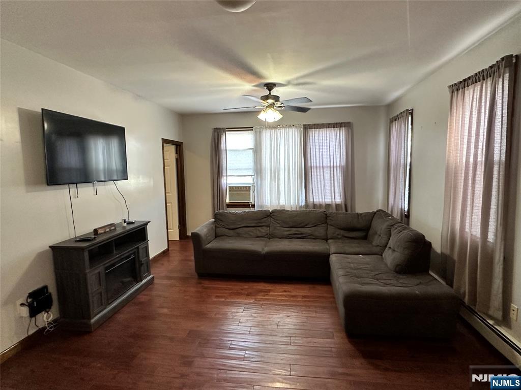365 Devon Street, Unit 2 Kearny, NJ 07032 - Photo 3 of 11