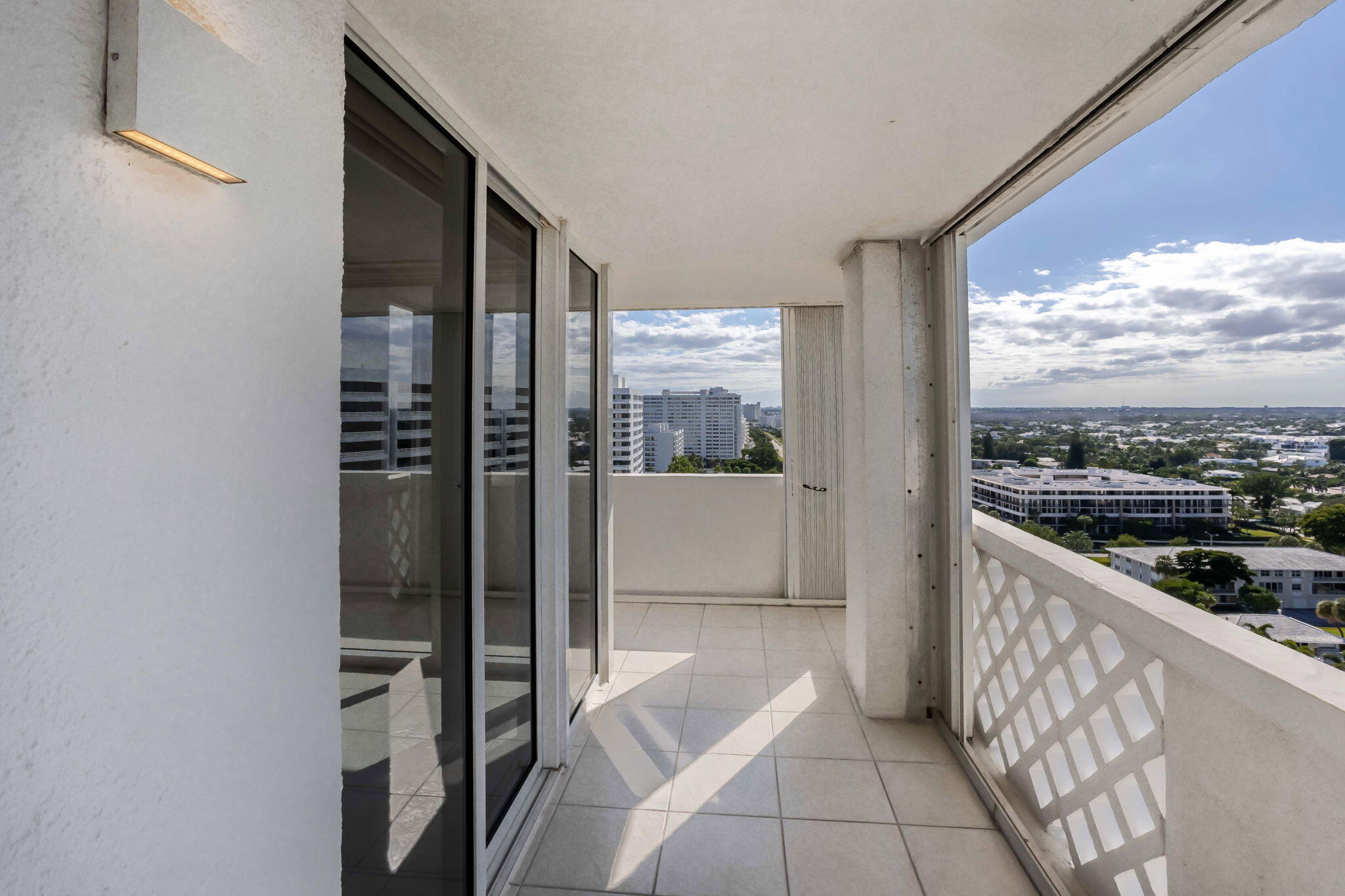 1200 South Ocean Boulevard, Unit 16H Boca Raton, FL 33432 - Photo 29 of 78 35-web-or-mls-0E2A2542-HDR