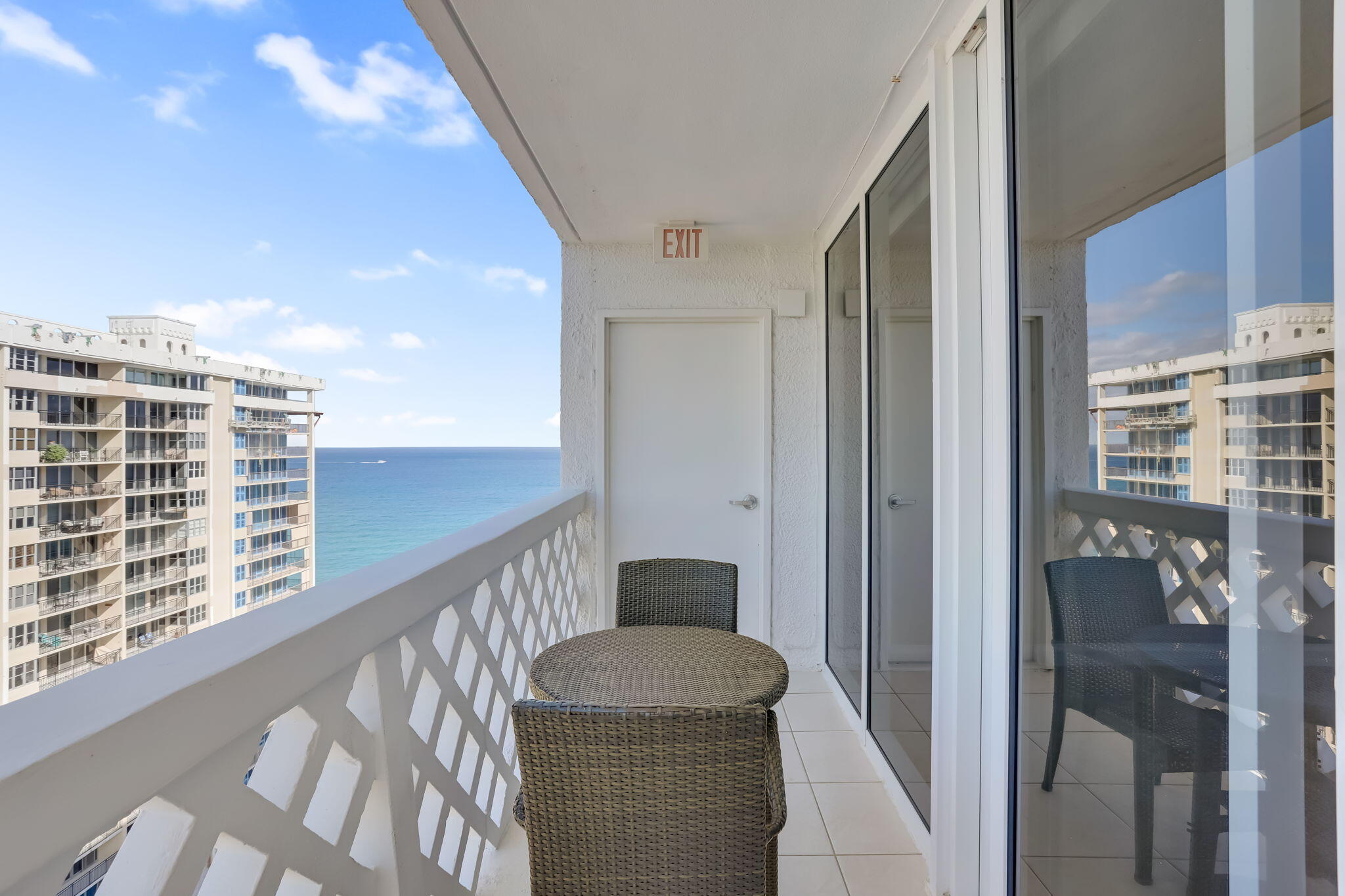 1200 South Ocean Boulevard, Unit 16H Boca Raton, FL 33432 - Photo 4 of 78 47-web-or-mls-0E2A2417