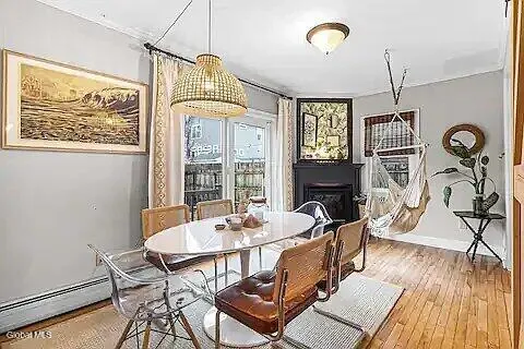 $3,400 | 64 Second Street, Saratoga Springs, NY 12866