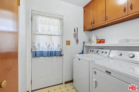 $850,000 | 8001 Wentworth Street, Sunland, CA 91040