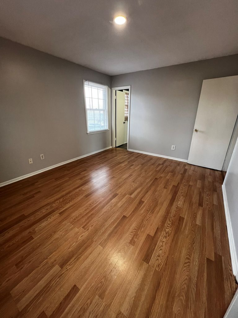 2316 Old Williamston Road Anderson, SC 29621 - Photo 4 of 10 This inviting room features warm wood flooring and ample natural light.