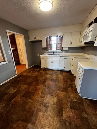 $1,500 | 2316 Old Williamston Road, Anderson, SC 29621