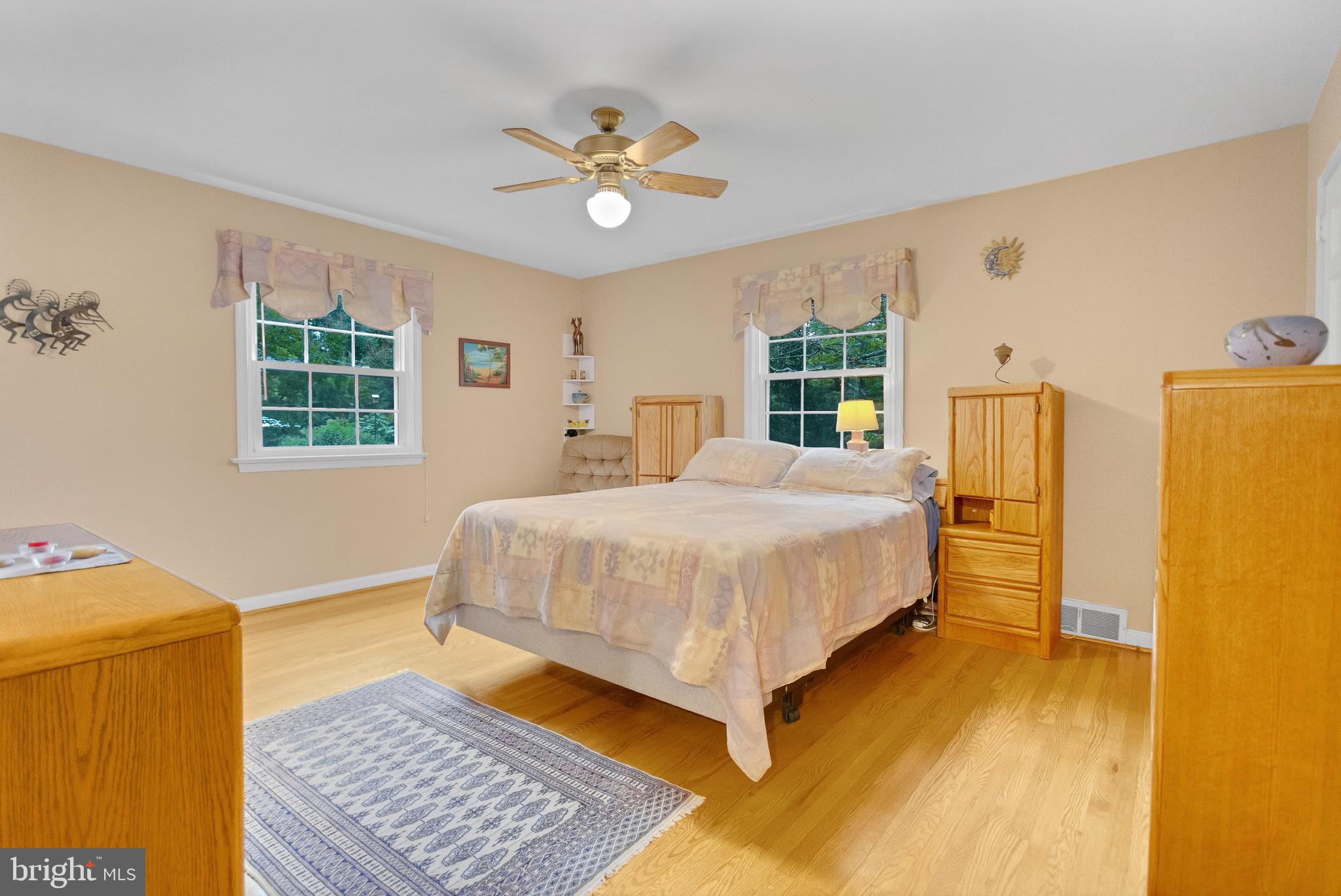 102 Quaint Road Media, PA 19063 - Photo 11 of 21 Main first floor bedroom