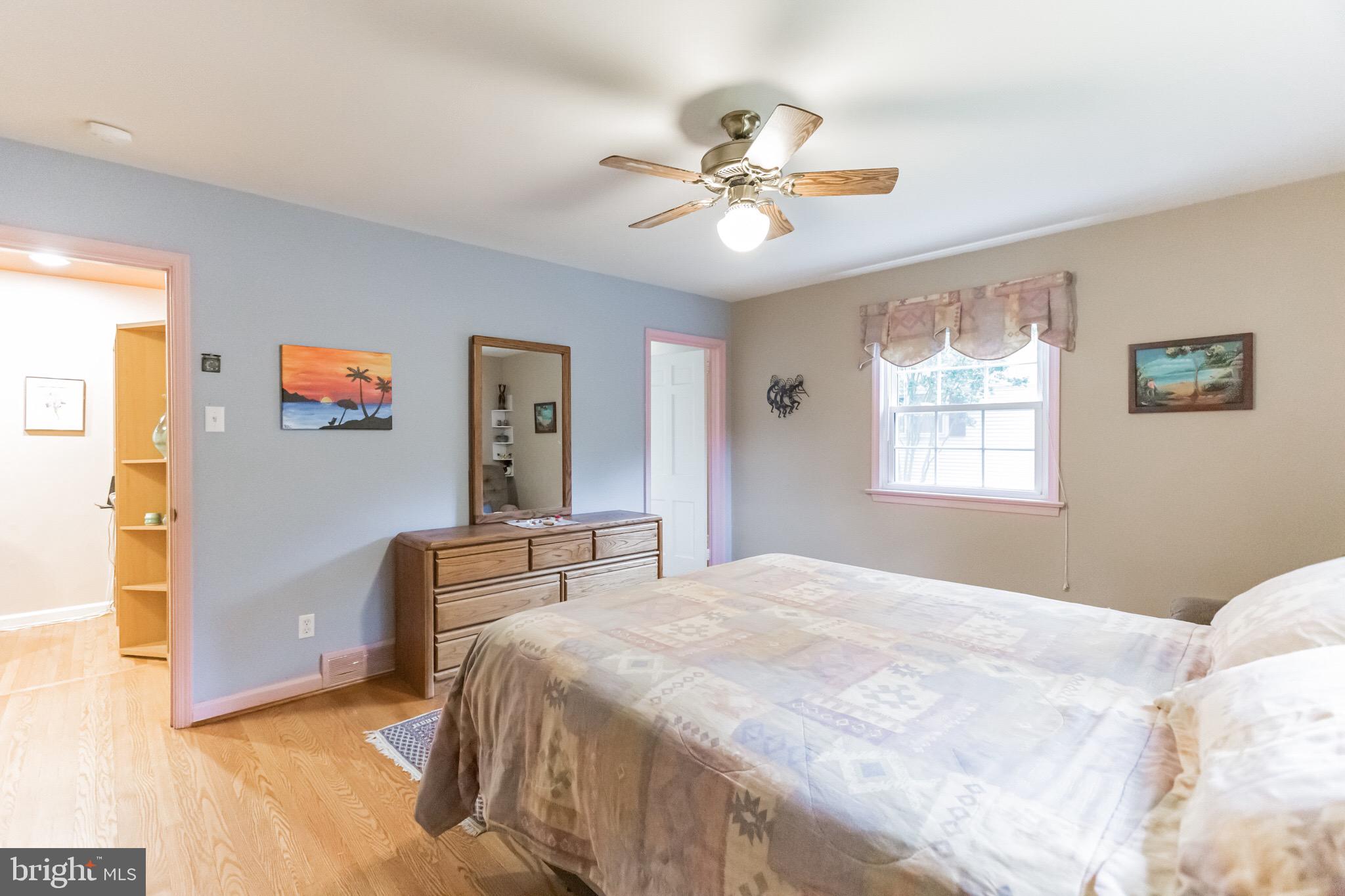 102 Quaint Road Media, PA 19063 - Photo 12 of 21 Main bedroom