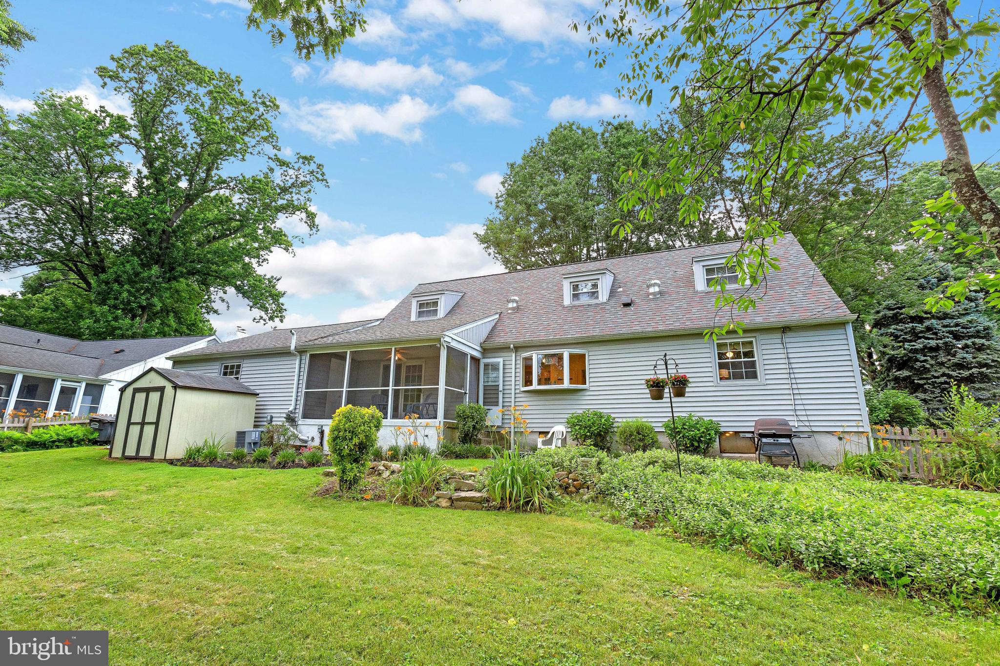 102 Quaint Road Media, PA 19063 - Photo 21 of 21 Fenced Back Yard with included shed
