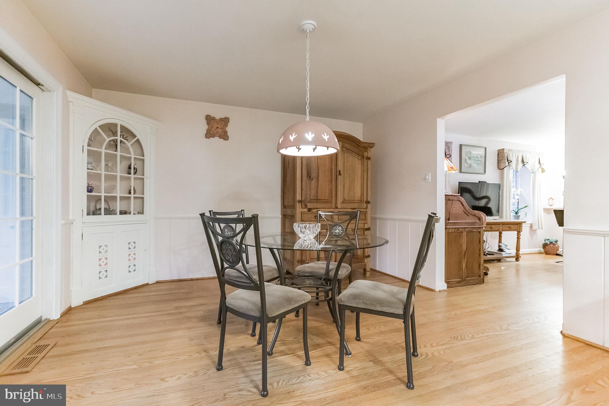 102 Quaint Road Media, PA 19063 - Photo 6 of 21 Dining room with built-ins