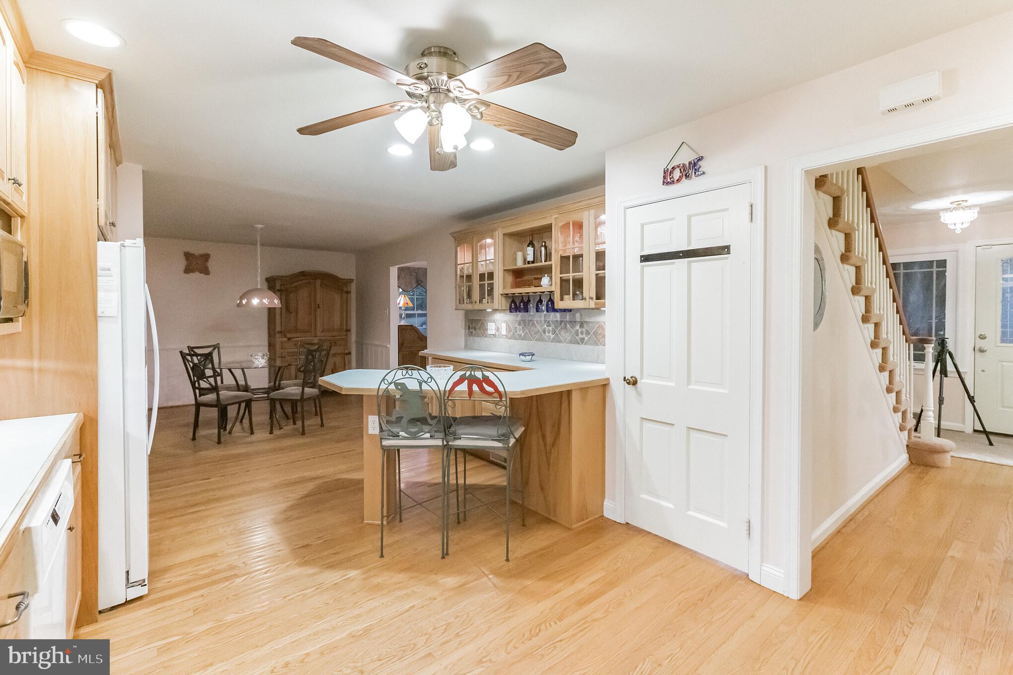 102 Quaint Road Media, PA 19063 - Photo 8 of 21 Kitchen and entry hall