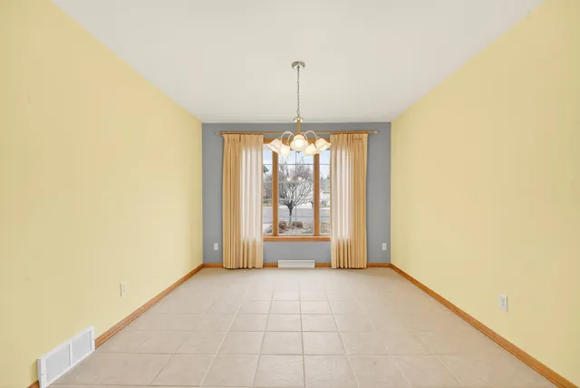 $409,900 | 4733 Westbrook Court, Appleton, WI 54913