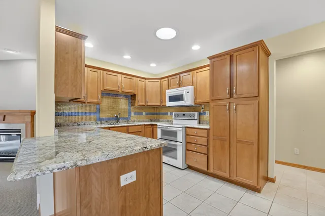 $409,900 | 4733 Westbrook Court, Appleton, WI 54913