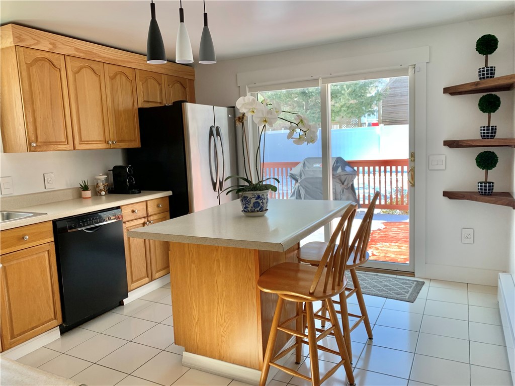 Kitchen Island