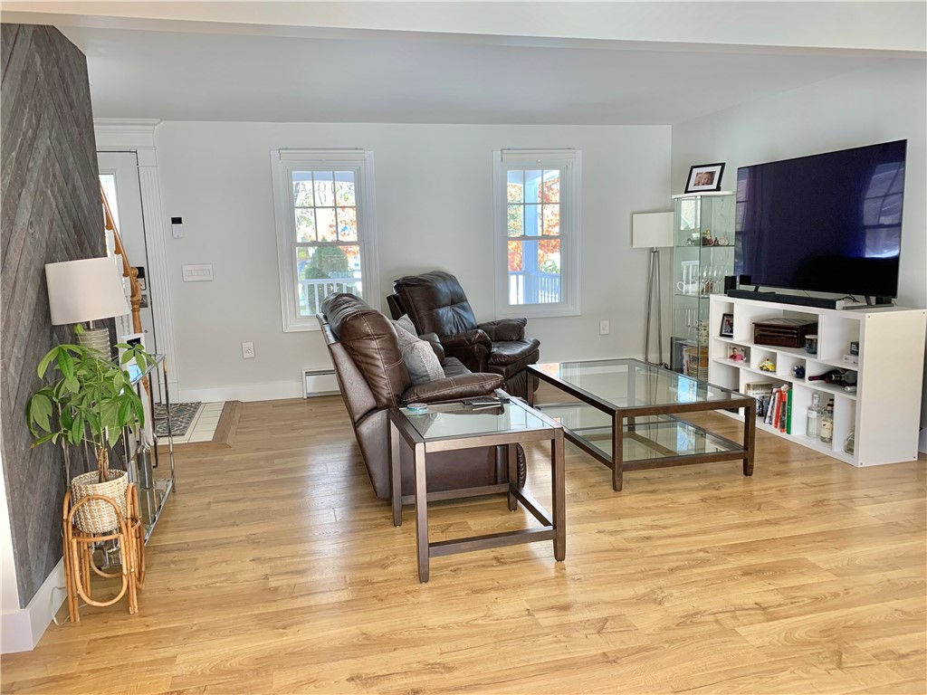 70 Woody Hill Road Westerly, RI 02808 - Photo 8 of 22 Living room