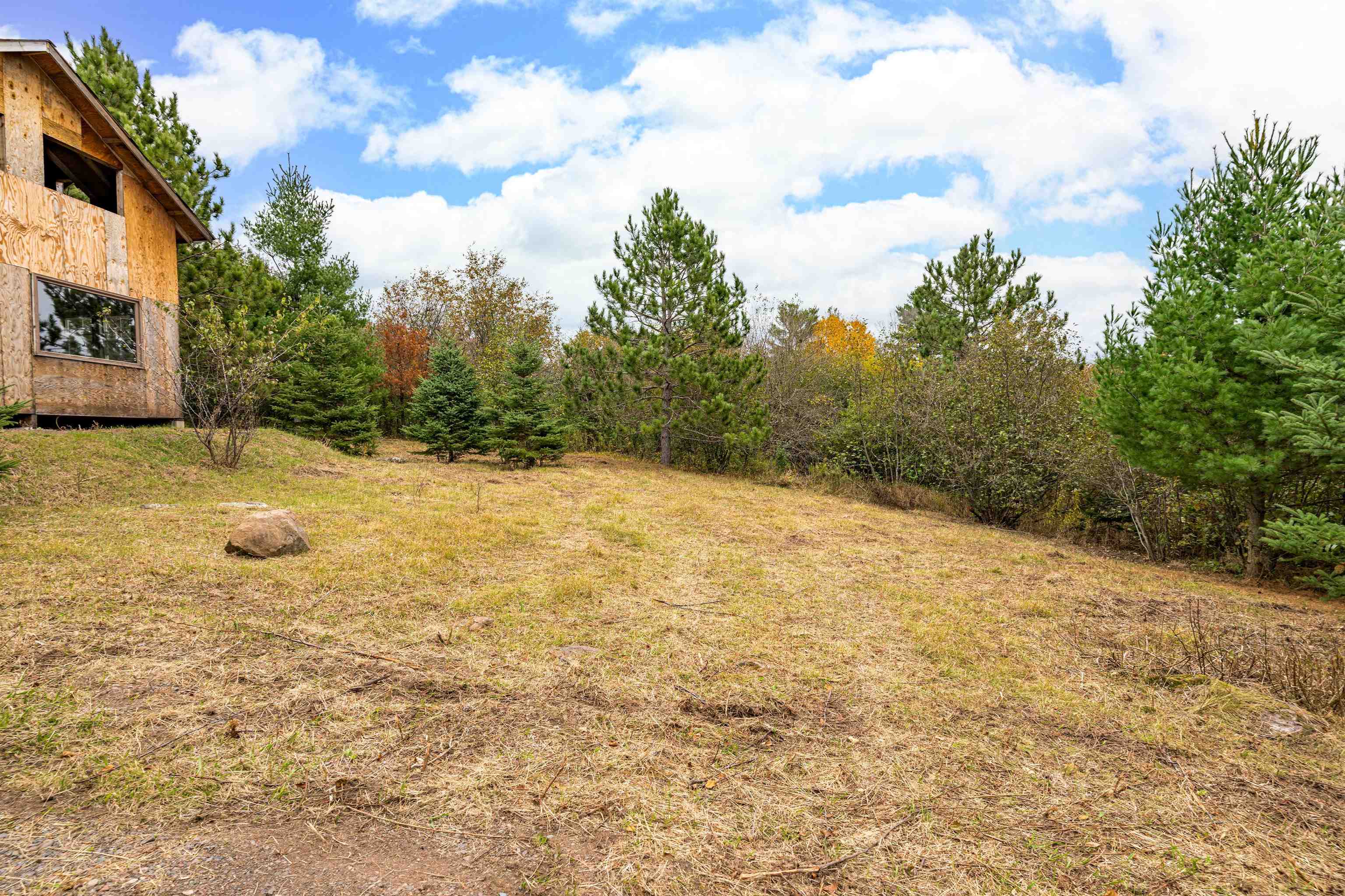 6264 Ryan Road Duluth, MN 55804 - Photo 18 of 30 View of yard
