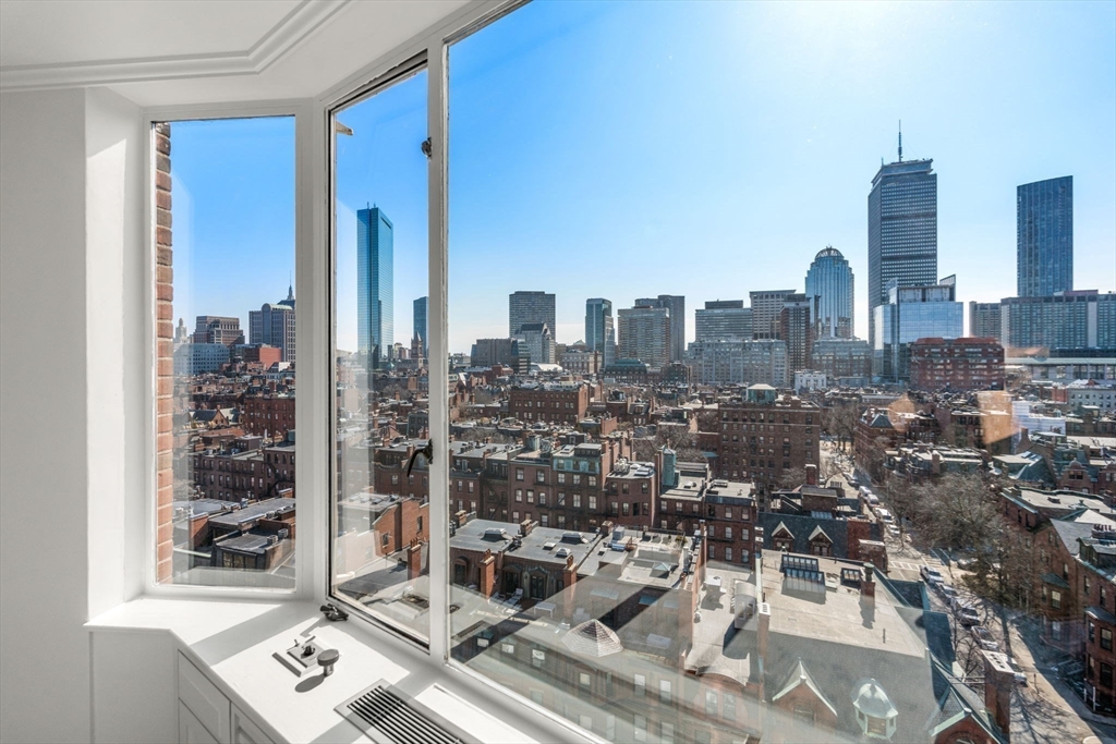 330 Beacon Street, Unit 153 Boston, MA 02116 - Photo 6 of 11