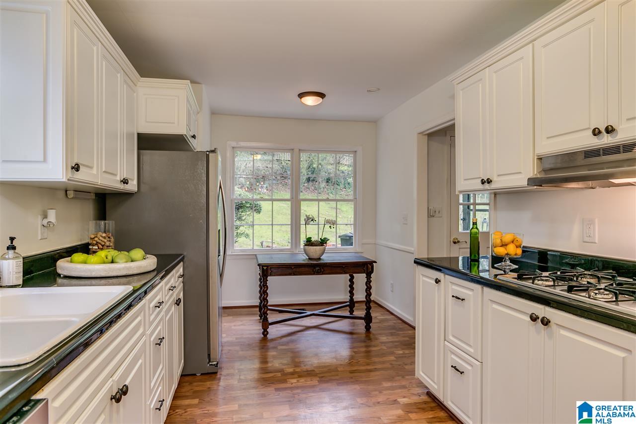 3656 Oakdale Road Birmingham, AL 35223 - Photo 18 of 34