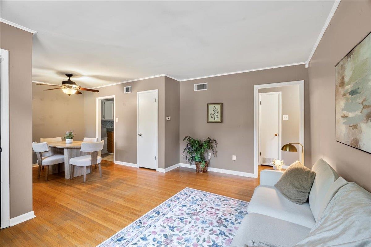 5098 Sea Isle Road Memphis, TN 38117 - Photo 9 of 19 Gallery Image 9