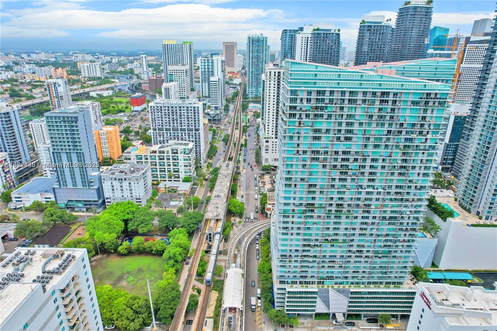 79 Southwest 12th Street, Unit 3211S Miami, FL 33130 - Photo 30 of 32 a view of a city with tall buildings