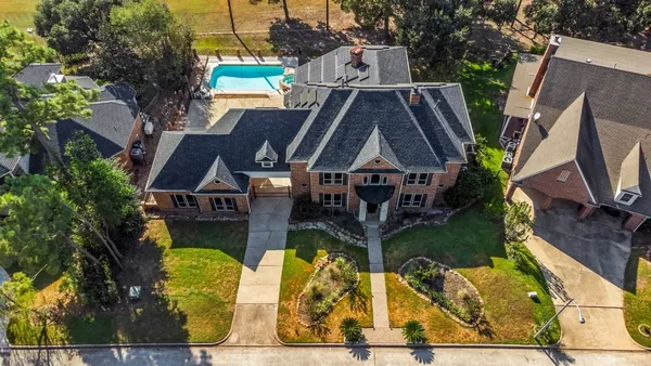 $825,000 | 24611 West Kingscrest Circle, Spring, TX 77389