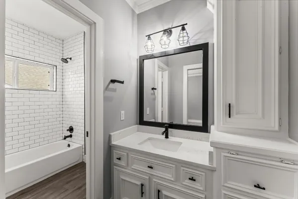 $825,000 | 24611 West Kingscrest Circle, Spring, TX 77389