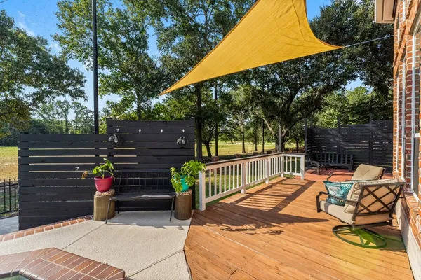$825,000 | 24611 West Kingscrest Circle, Spring, TX 77389