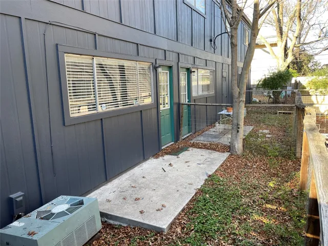 $1,600 | 610 Franklin Boulevard, Unit B, Austin, TX 78751