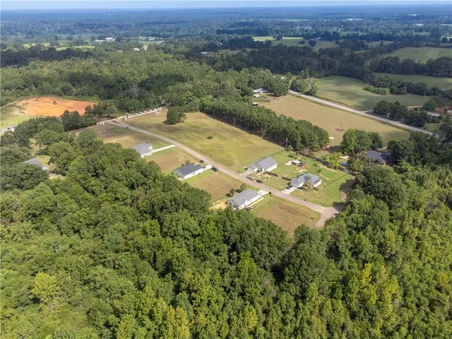 $23,900 | 61 Charles Davis Lane, Amite, LA 70422