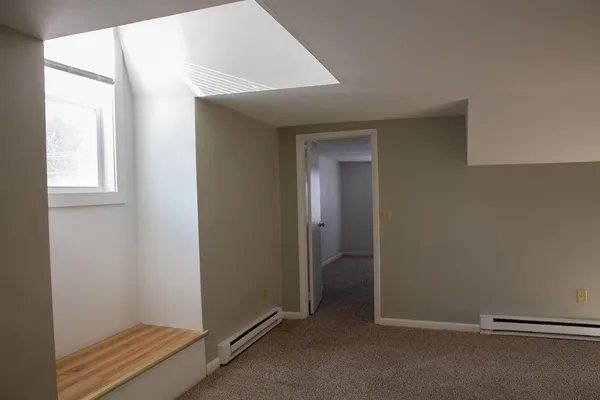 $1,925 | 180 North Main Street, Unit G5, Boscawen, NH 03303