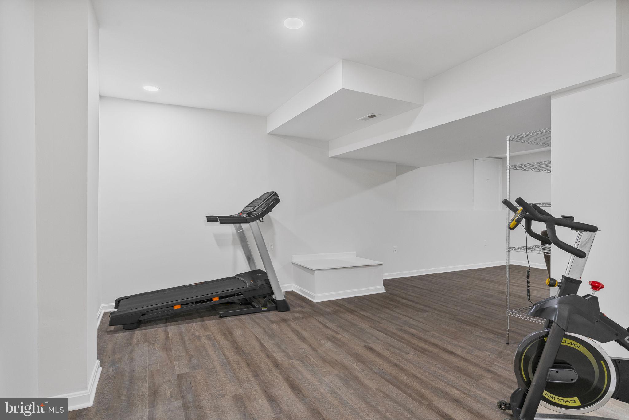 14519 Picket Oaks Road Centreville, VA 20121 - Photo 54 of 61 LVP flooring, updated recessed lights, fresh paint