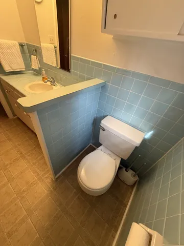 $569,000 | 303 East Walnut Street, Fredericksburg, TX 78624