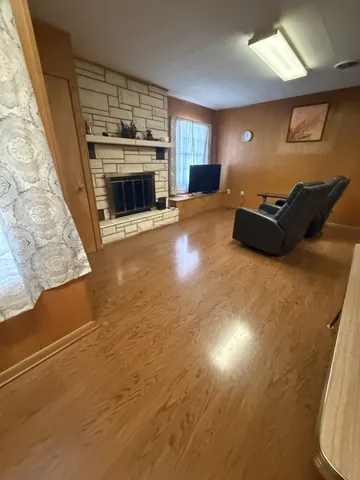 $569,000 | 303 East Walnut Street, Fredericksburg, TX 78624