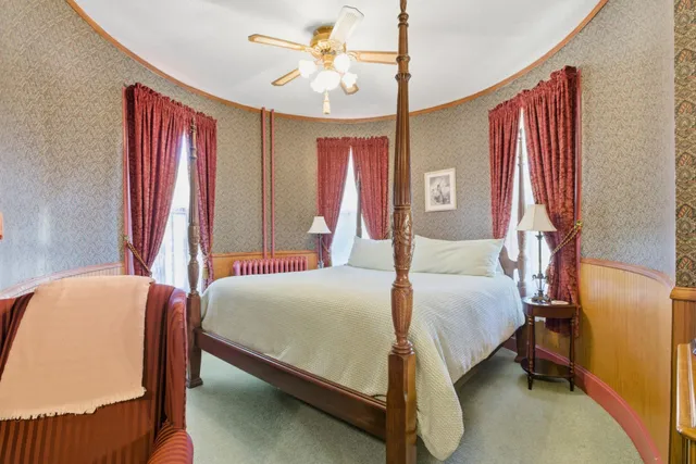 $830,000 | 1625 3rd Avenue, Anoka, MN 55303