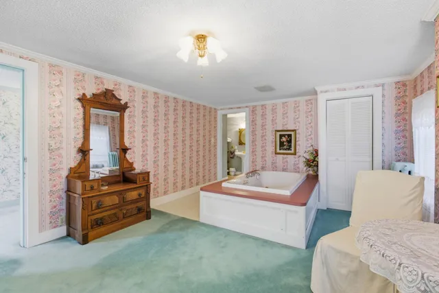 $830,000 | 1625 3rd Avenue, Anoka, MN 55303