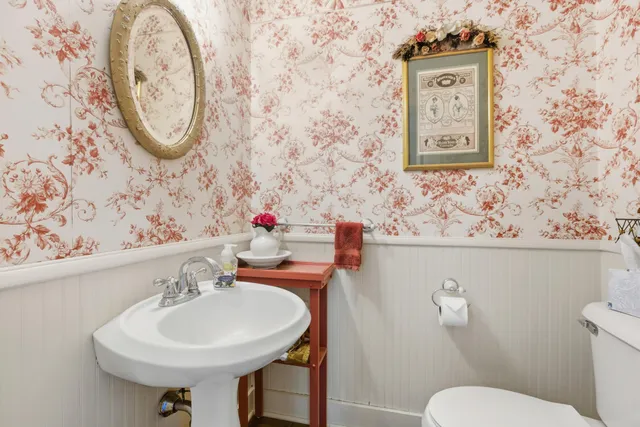 $830,000 | 1625 3rd Avenue, Anoka, MN 55303