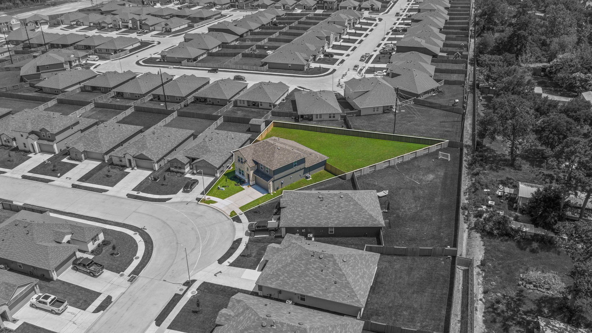 16727 Hemlock Forest Lane Magnolia, TX 77355 - Photo 35 of 35 an aerial view of a house with swimming pool and outdoor seating