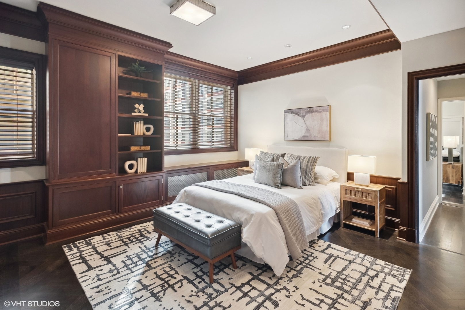 3400 North Lake Shore Drive, Unit 3A Chicago, IL 60657 - Photo 18 of 25 a bedroom with a bed and wooden floor