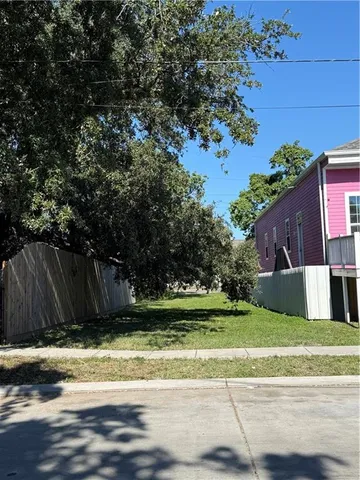 $96,500 | 3223 Jackson Avenue, New Orleans, LA 70125