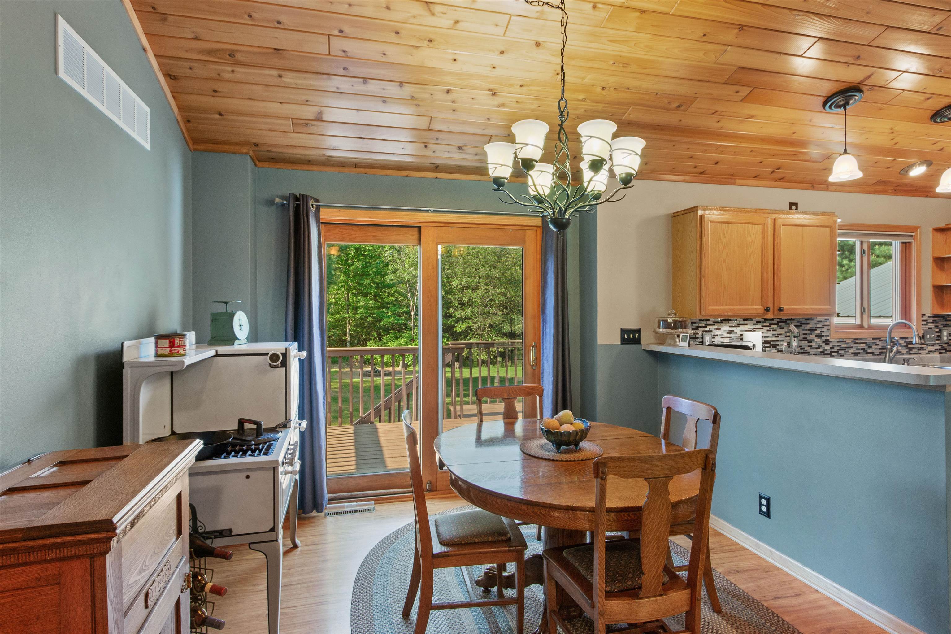 201599 Dorie Lane Mosinee, WI 54455 - Photo 11 of 47
