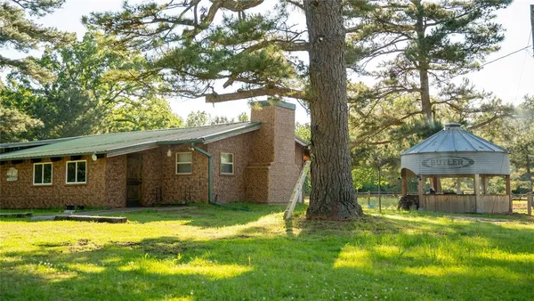 $1,495,000 | 17631 Fm 1159, Clarksville, TX 75426