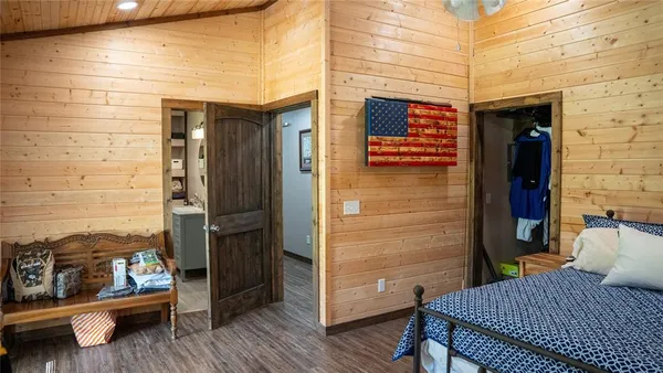 $1,495,000 | 17631 Fm 1159, Clarksville, TX 75426