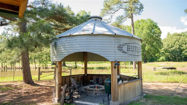 $1,495,000 | 17631 Fm 1159, Clarksville, TX 75426