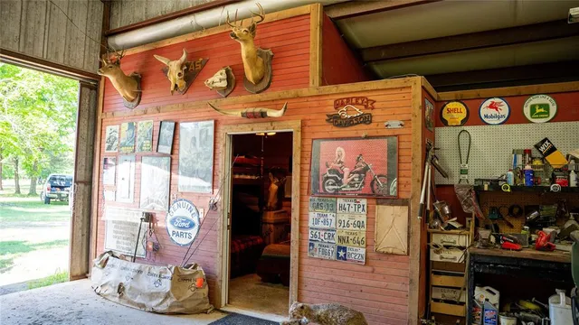 $1,495,000 | 17631 Fm 1159, Clarksville, TX 75426