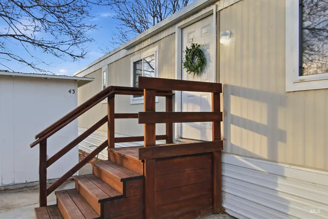 $72,999 | 198 South Hills Road, Unit 43, Twin Falls, ID 83301