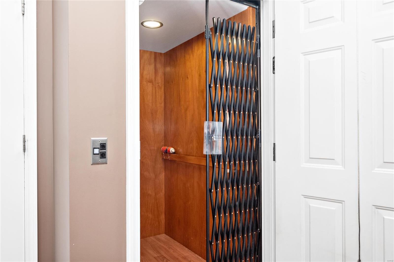 882 Edward Street St. Libory, IL 62282 - Photo 5 of 72