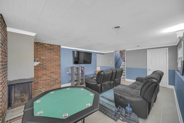 $239,900 | 420 Carey Court, Chicago Heights, IL 60411