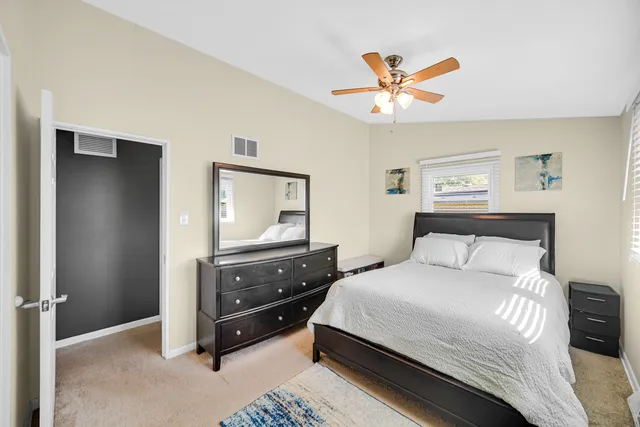 $239,900 | 420 Carey Court, Chicago Heights, IL 60411