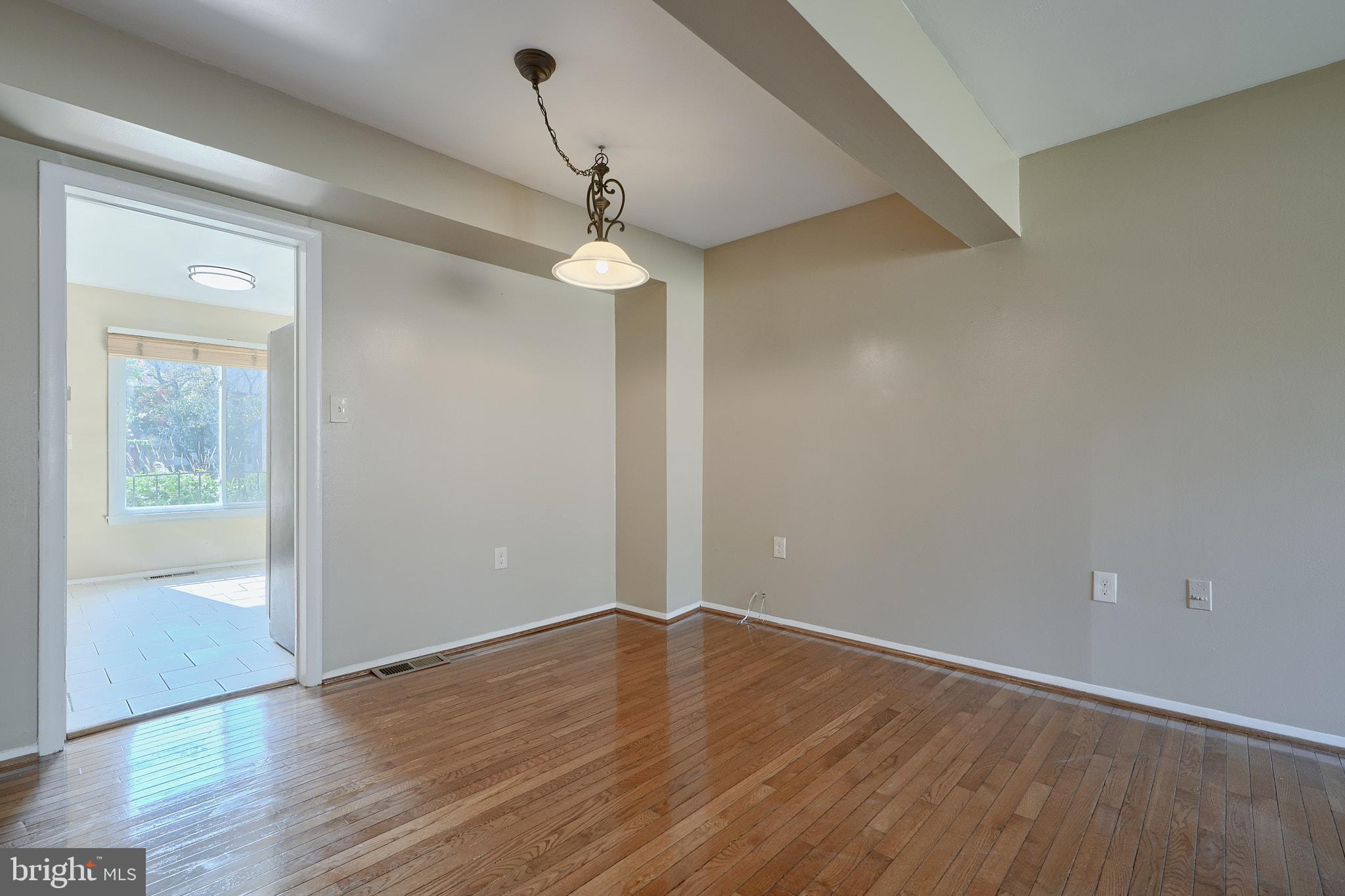 1903 Greenberry Road Baltimore, MD 21209 - Photo 15 of 42